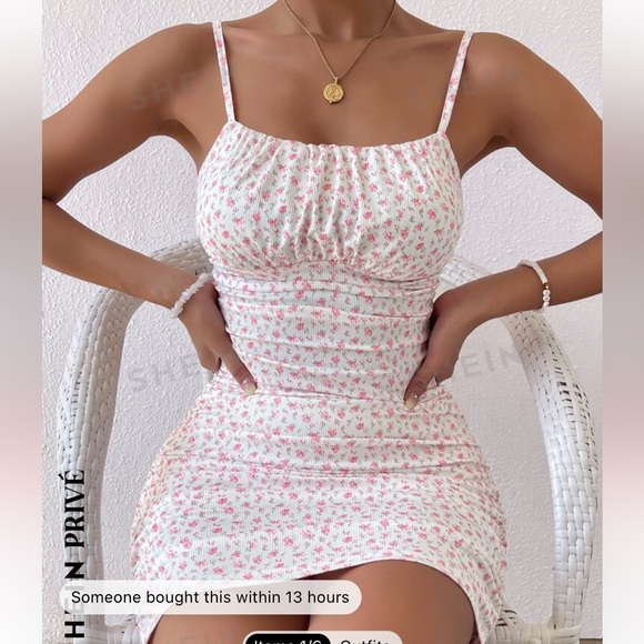 SHEIN floral ruched dress - Picture 3 of 3
